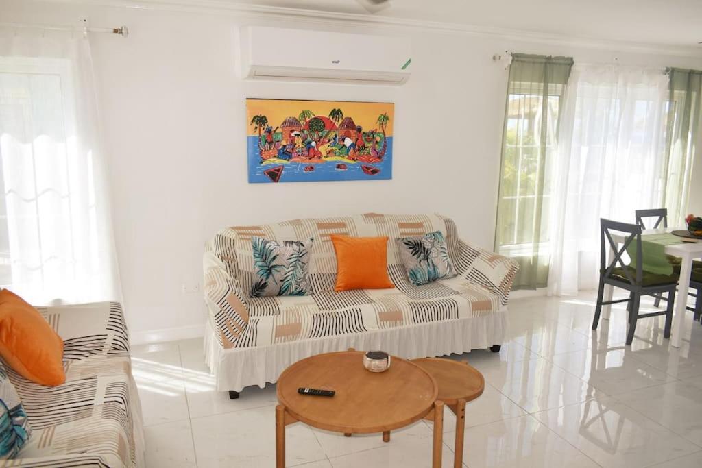 Irie Vibes Ocean View Villa Negril Exteriör bild