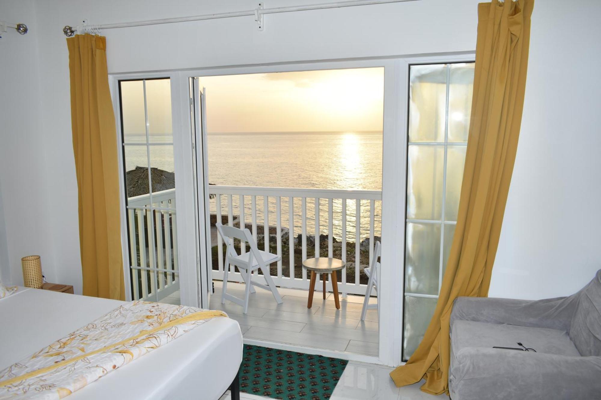 Irie Vibes Ocean View Villa Negril Exteriör bild